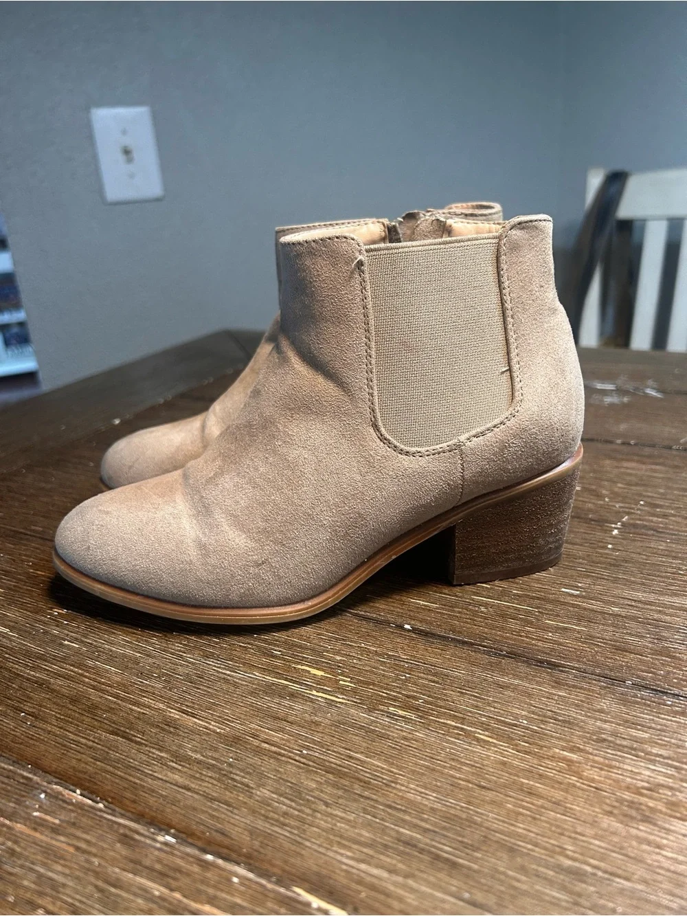 Treasure bond ankle boots size 2 girls